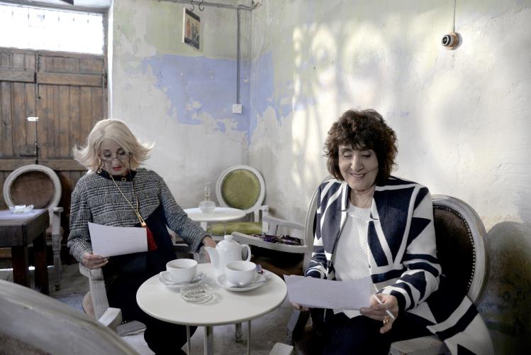 Η Λένια Σορόκου και η Δώρα Κακουράτου διαβάζουν το σενάριο