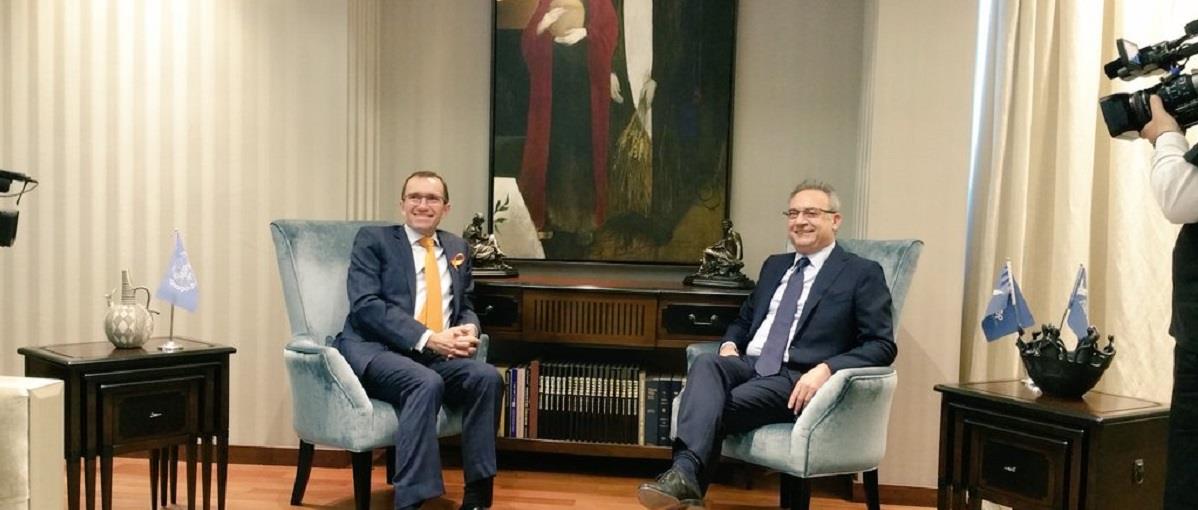 ΑΒΕΡΡΩΦ ΕΙΝΤΕ 