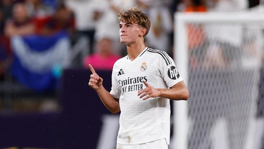 5501476833335162 ND-PRETEMPORADA-RM-BARCELONA-NICO PAZ AV11773