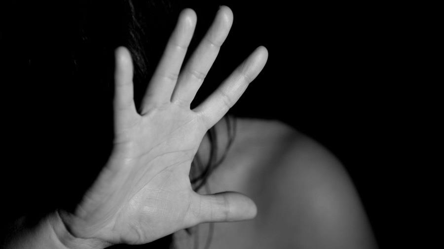 5503460037520107 woman violence