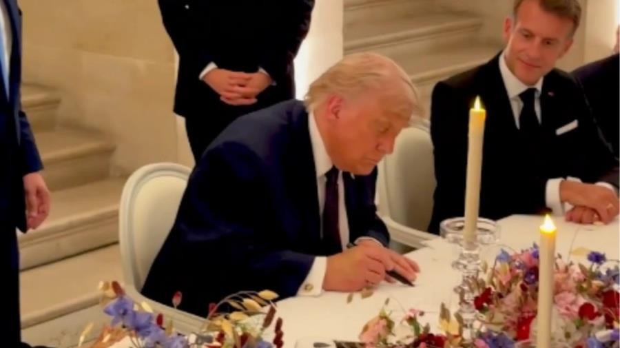 5509933706861435 trump symfwnia