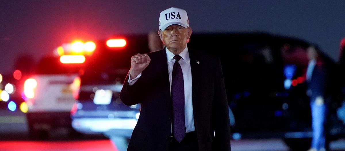 5514306980048374 2026-02-28T020344Z 1233186423 RC2PUJAD4F1J RTRMADP 3 USA-TRUMP