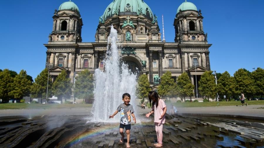 5517774003677719 heat wave germany