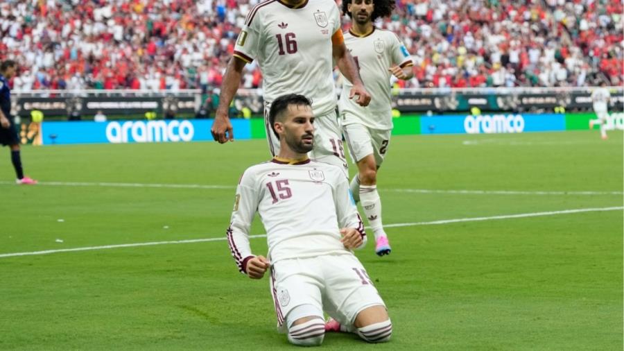 Πρώτη και καλύτερη στους «32» η Ισπανία, 1-0 την Ουρουγουάη που επιστρέφει... σπίτι της