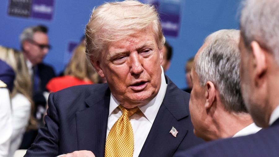 5527660504458354 trump arthrou