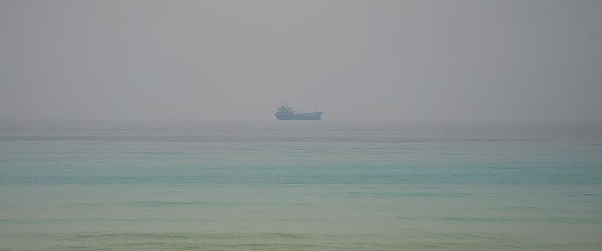 5531138092625087 2026-07-08T112350Z 981406263 RC2K9MAKNE2W RTRMADP 5 IRAN-CRISIS-OMAN-HORMUZ-1200x675