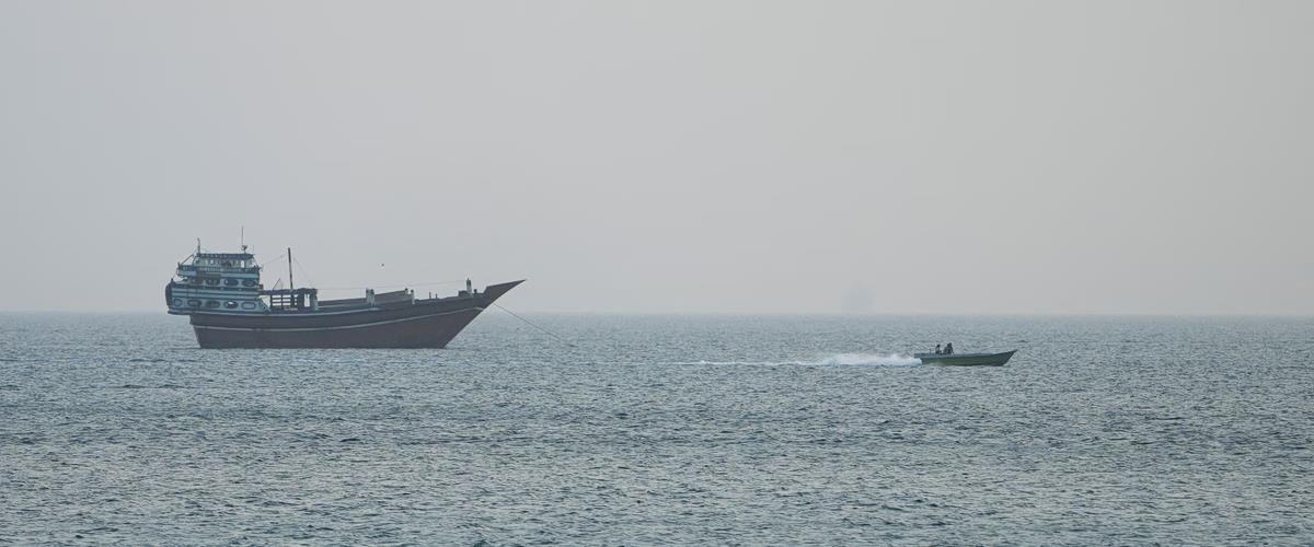 5533657342881254 2026-07-15T043537Z 410254091 RC21EMAFJWJZ RTRMADP 5 IRAN-CRISIS-OMAN-HORMUZ-1200x715