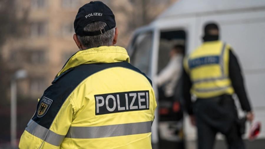 5542813504730846 german police