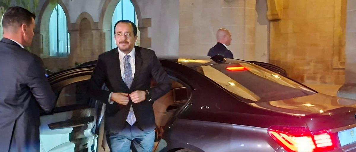 nikos christodoulides meta to deipno