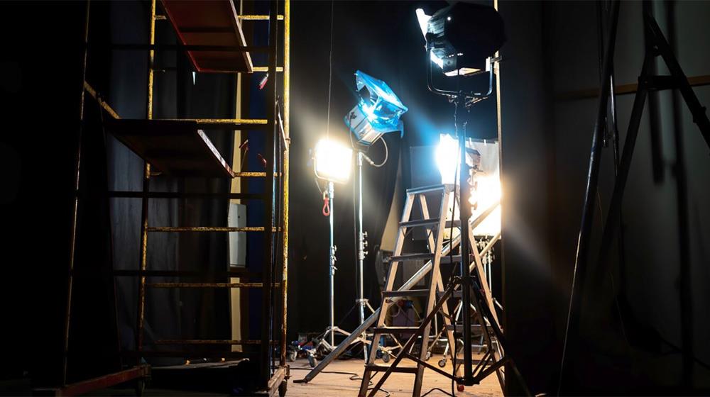 5557681878820832 rik production house