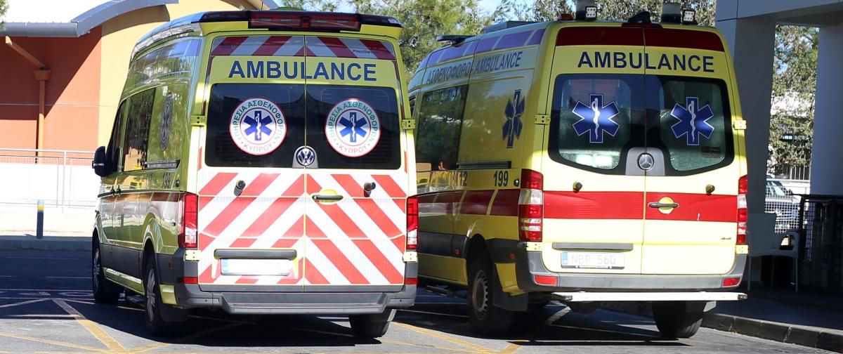 5559562904239535 ambulance-nosokomeia-asthenofora