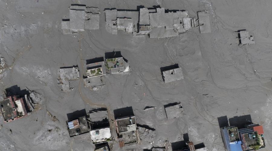 5573077499196132 nepal floods