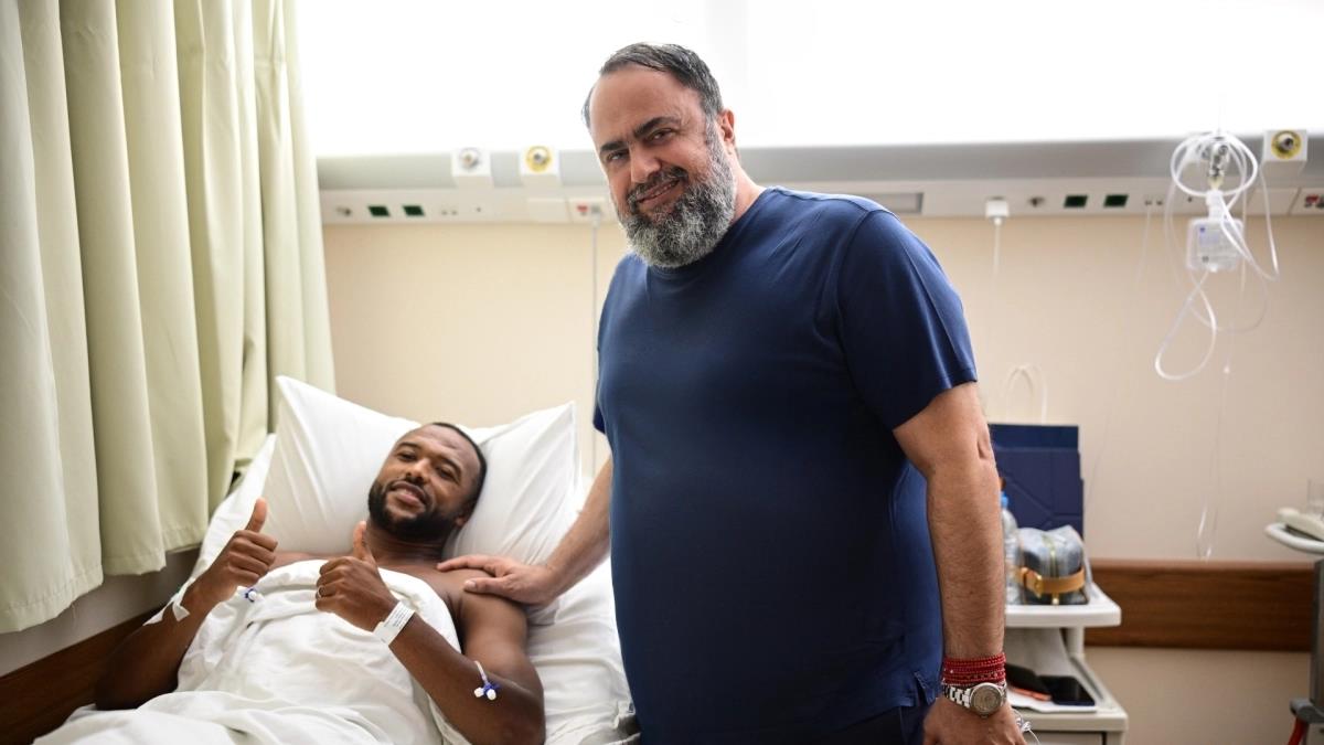 Η ατάκα «είσαι δυνατός» του Μαρινάκη στον Ελ Καμπί και τι είπε ο γιατρός του Ολυμπιακού