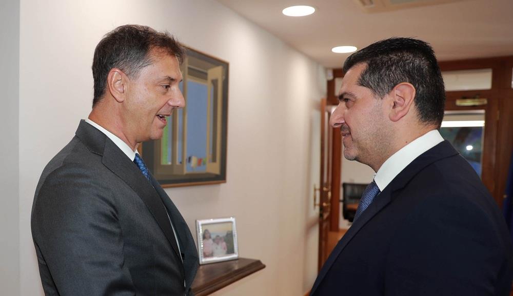Δαμιανός–Θεοχάρης: Περαιτέρω ενίσχυση της οικονομικής και επιχειρηματικής συνεργασίας μεταξύ Κύπρου και Ελλάδας