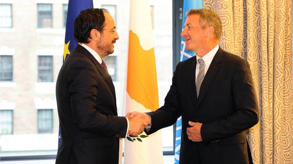 Letymbiotis: President highlighted the need to advance the development of discoveries in Cyprus' EEZ during meeting with ExxonMobil official