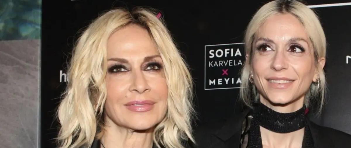 5599021894280316 anna-vissi-sofia-karvela-1100x619