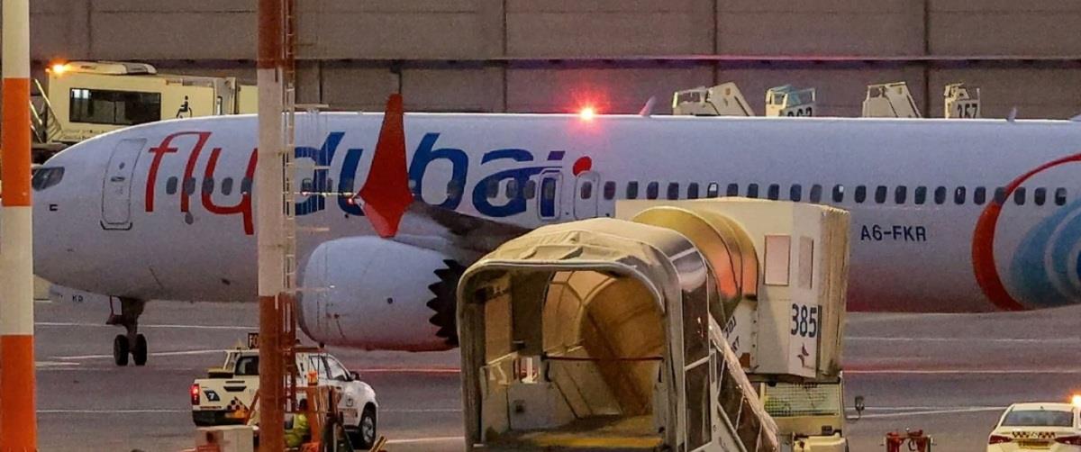 5601877908664374 flydubai-plane