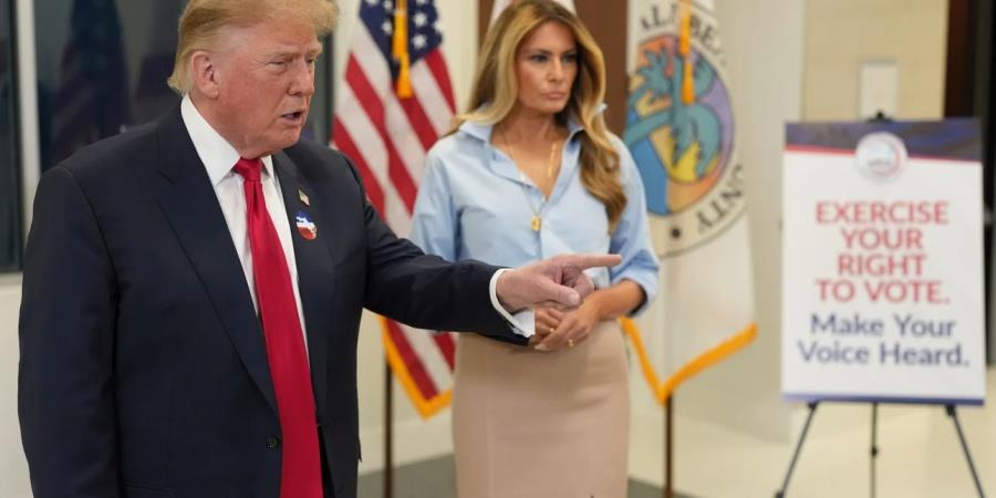 5621558846314473 trump-melania-psifoforia