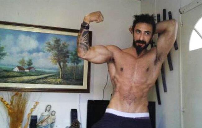 τριπλοσ φονοσ