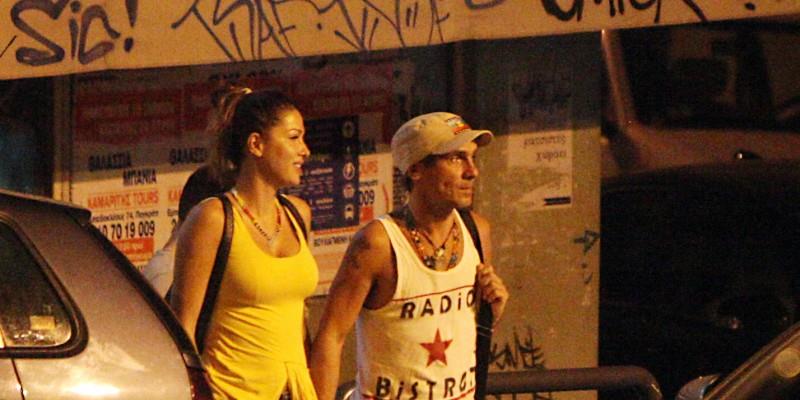 ΚΛΕΛΙΑ ΡΕΝΕΣΗ  MANU CHAO