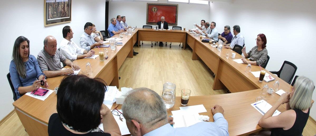 ΑΚΕΛ ΠΟΛΙΤΙΚΟ ΓΡΑΦΕΙΟ 