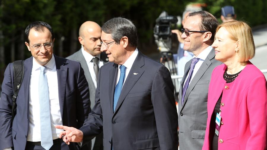 ΔΙΑΣΚΕΨΗ ΓΙΑ ΤΟ ΚΥΠΡΙΑΚΟ - CRANS-MONTANA ΕΛΒΕΤΙΑ