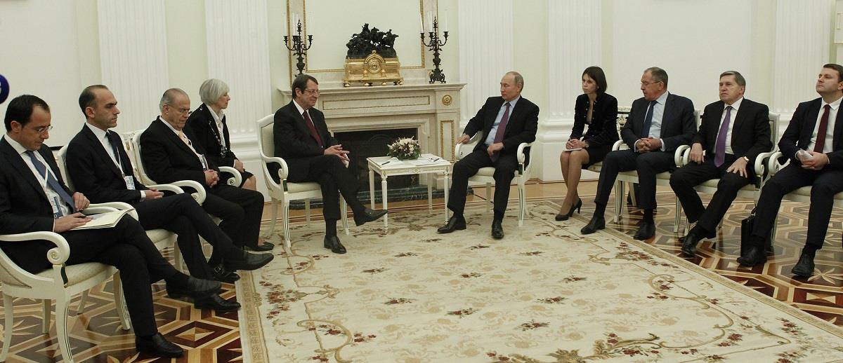 ΠΡΟΕΔΡΟΣ ΔΗΜΟΚΡΑΤΙΑΣ - VLADIMIR PUTIN