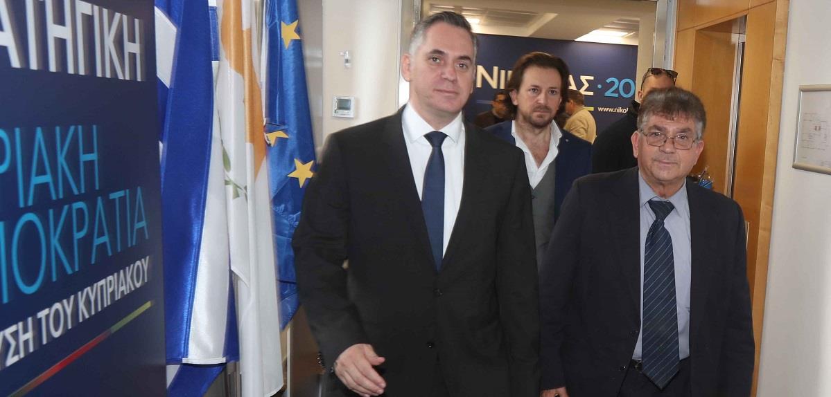 ΝΙΚΟΛΑΣ ΜΑΥΡΟΒΟΥΝΙΩΤΗΣ 