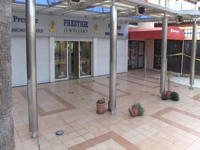 Διάρρηξη χρυσοχοείου στον Κόλπο των Κοραλίων