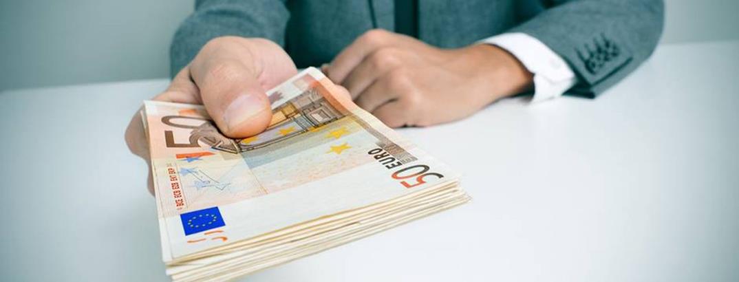 Αναδιαρθρώσεις 