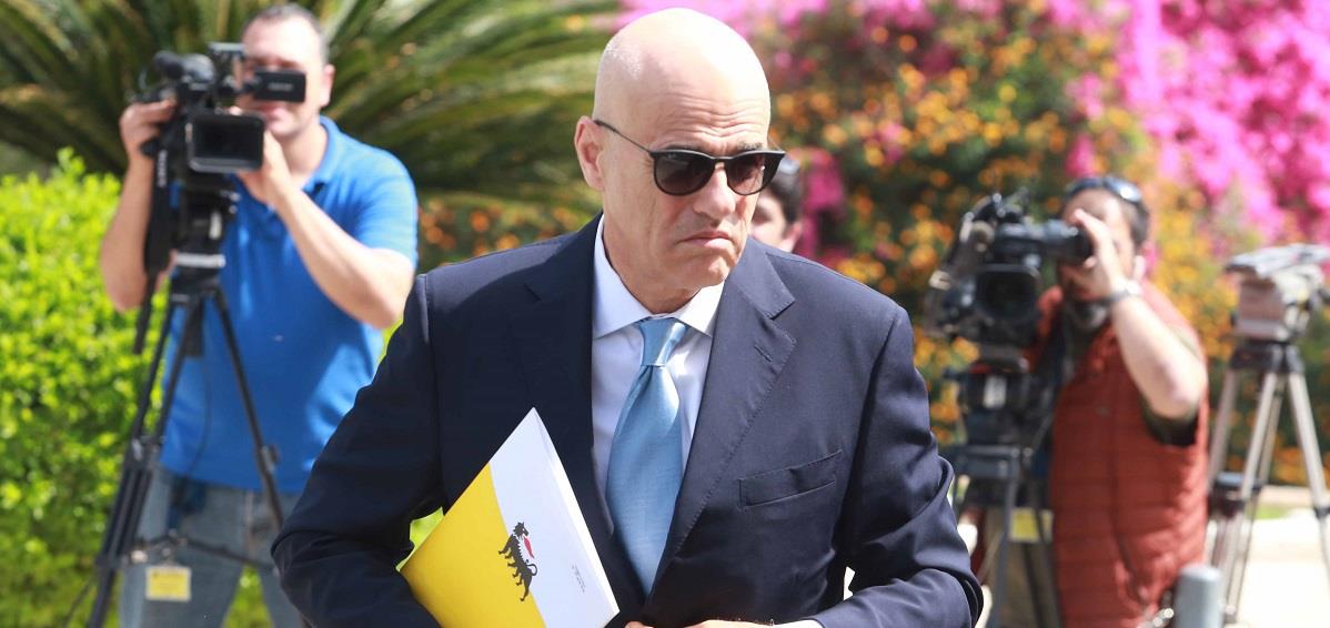 ΚΛΑΟΥΝΤΙΟ ΕΝΙ