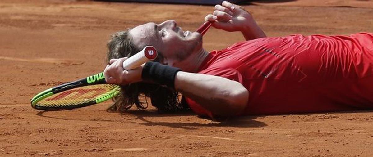 Ο Έλληνας τενίστας επιβλήθηκε με 7-5, 6-3 του Πάμπλο Μπούστα