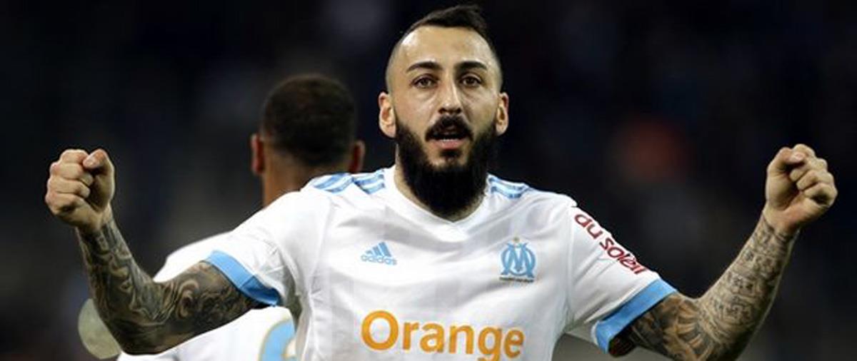 Ο διεθνής επιθετικός «τρελαίνει» τους Μασσαλούς κι αποτελεί πηγή έμπνευσής τους