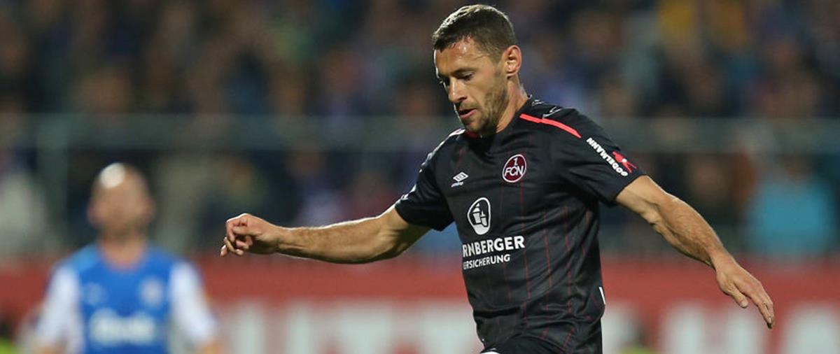 Πώς χάλασε στο παρά πέντε η μεταγραφή του Λάζλο Σέπσι στην «Κυρία»