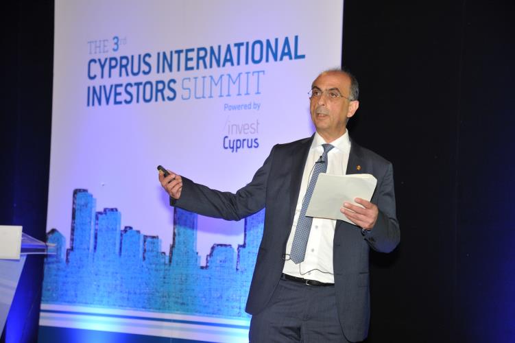 Μιχάλης Αντωνίου