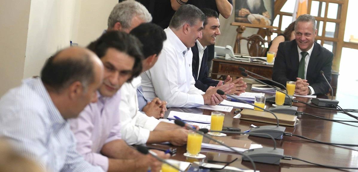 ΧΑΜΠΙΑΟΥΡΗΣ 