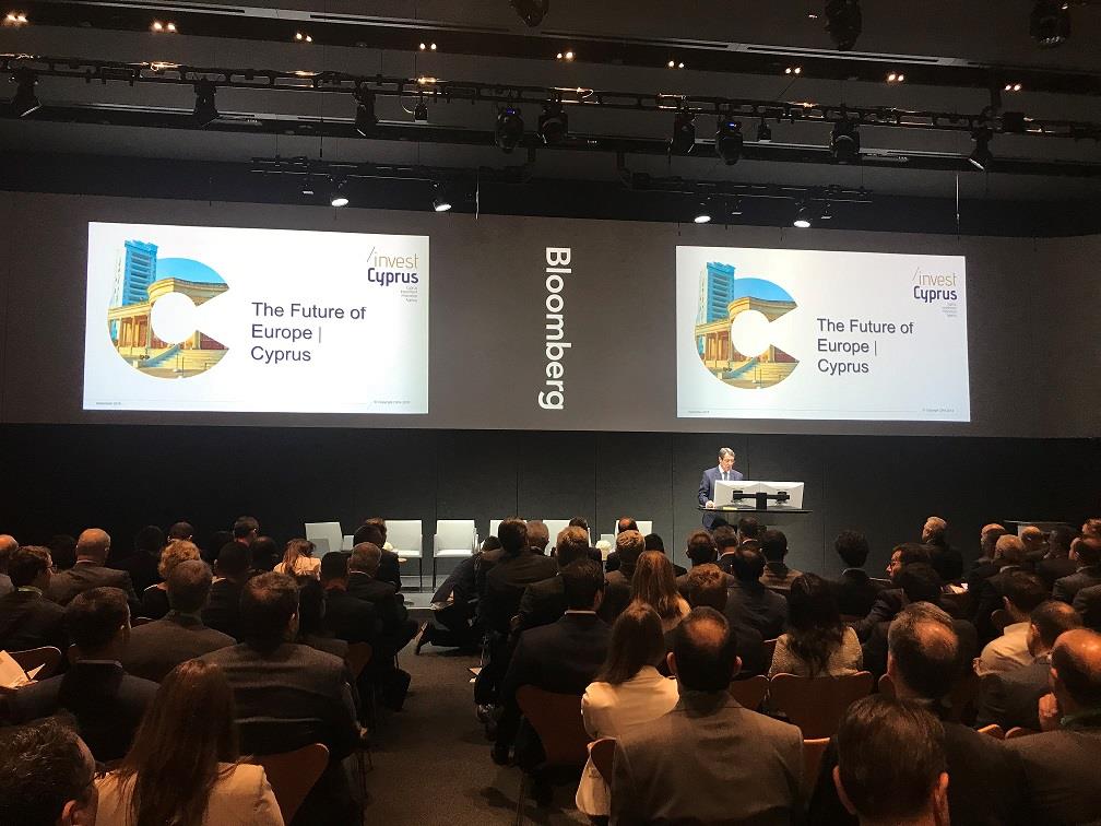 αναστασιάδης bloomberg