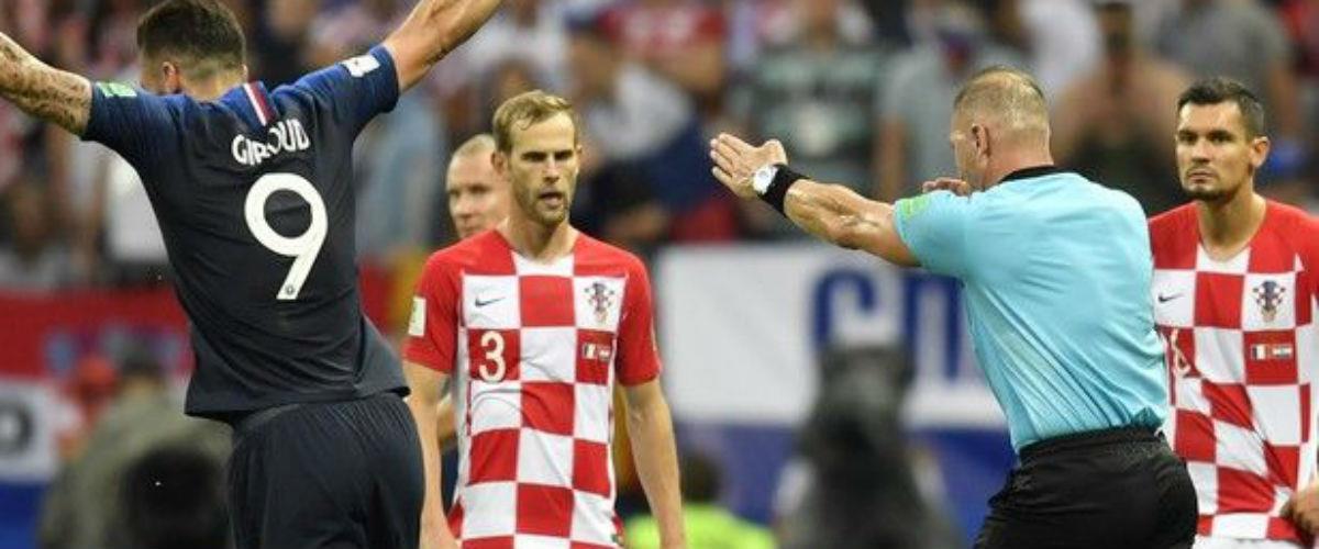 Πότε χάνεται περισσότερος χρόνος σε έναν αγώνα; Στα πλάγια ή στις αλλαγές; Πόσες ήταν οι σωστές αποφάσεις των διαιτητών στο Παγκόσμιο Κύπελλο και πόσες μετά από παρέμβαση VAR;