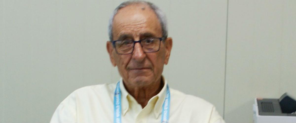 Συμμετέχει σε Ad Hoc Επιτροπή για το περιβάλλον