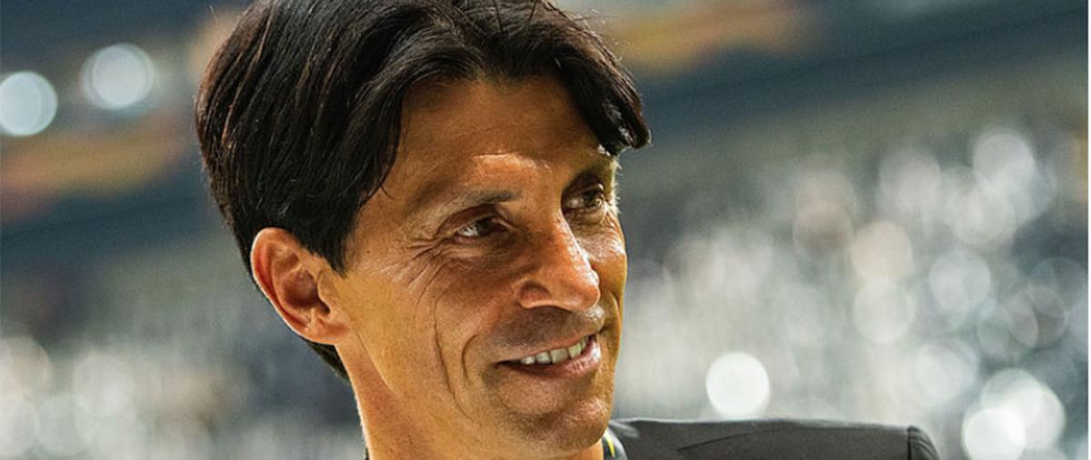 Ο αθλητικός διευθυντής της Φρανκφούρτης έκρουσε τον κώδωνα του κινδύνου εν όψει Απόλλωνα