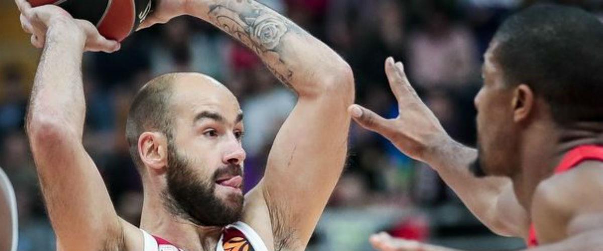 H ΤΣΣΚΑ Μόσχας επικράτησε στις λεπτομέρειες του Ολυμπιακού (69-65) που πάλεψε μέχρι το τέλος για τη νίκη στη Ρωσία