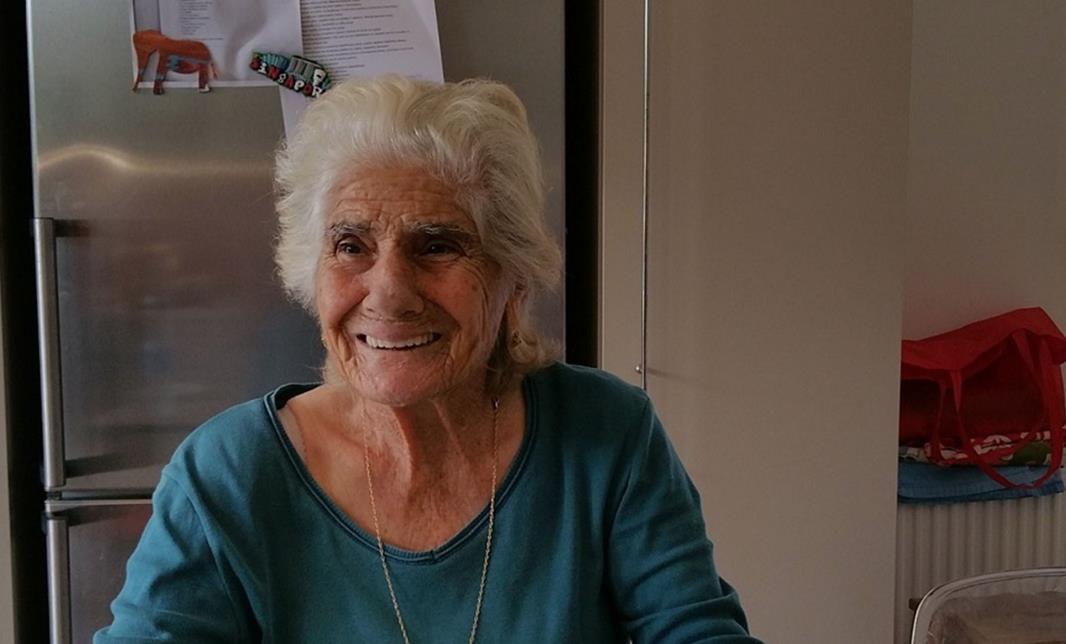 ΒΡΕΘΗΚΕ Η 85ΧΡΟΝΗ 2