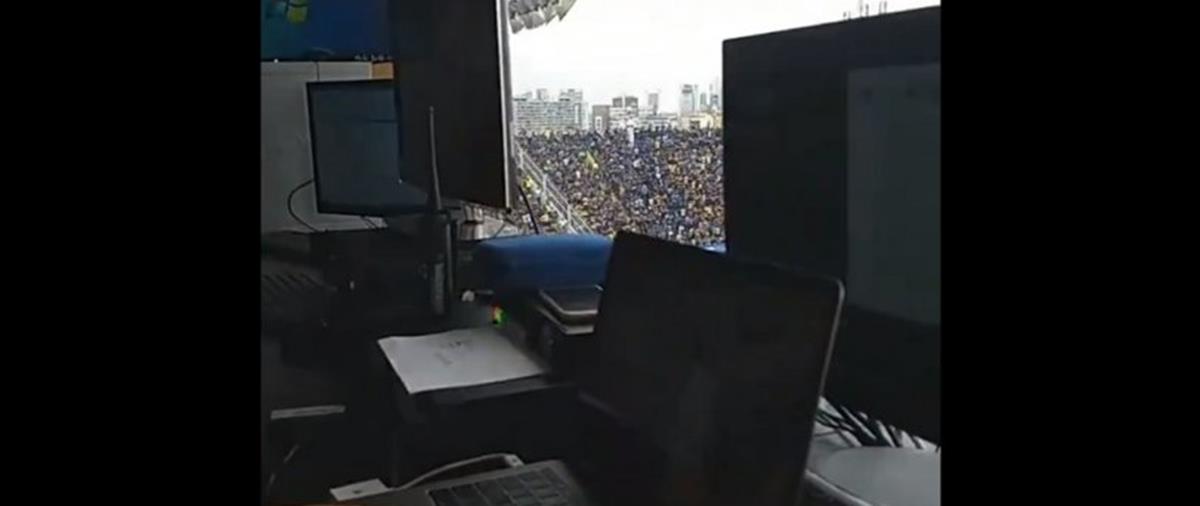 Απίστευτη η εικόνα κατά τη διάρκεια της ανοιχτής προπόνησης της ομάδας