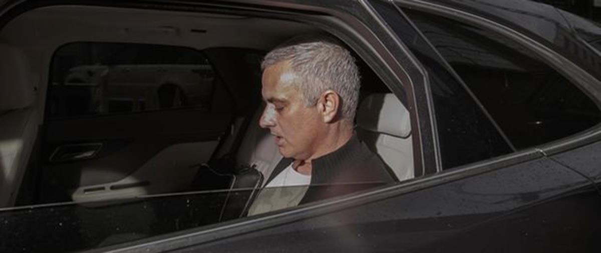 Ο Πορτογάλος λίγες μόνο ώρες, αφότου η Μάντσεστερ Γιουνάιτεντ του έδειξε την πόρτα της εξόδου.