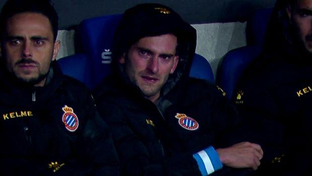 Ο Βραζιλιάνος φορ της Εσπανιόλ, Λέο Μπαπτιστάο, έχασε τρεις κλασικές ευκαιρίες στη νίκη (1-0) επί της Λεγανές, αποδοκιμάστηκε όταν έγινε αλλαγή και ξέσπασε σε κλάματα στον πάγκο