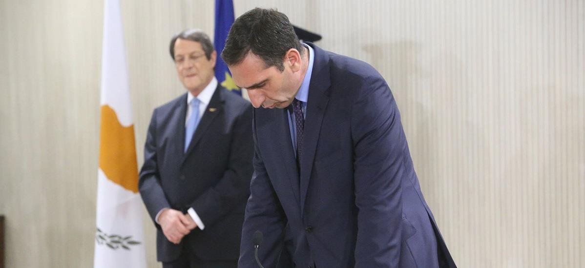 ΚΩΝΣΤΑΝΤΙΝΟΣ 