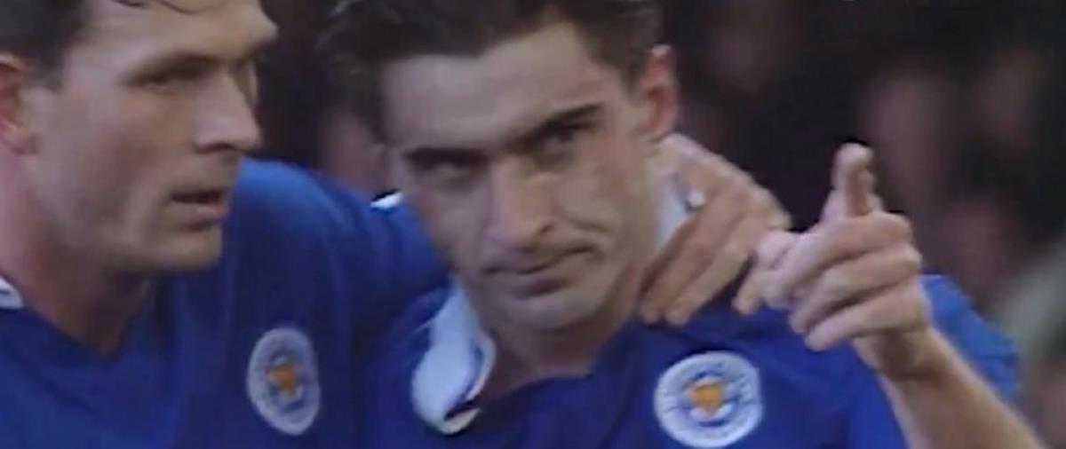 Οι «αλεπούδες» θυμήθηκαν το ντεμπούτο του Θοδωρή Ζαγοράκη με τη φανέλα της, στις 7 Φεβρουαρίου 1998.