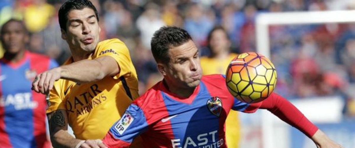 Η ισπανική αστυνομία προχώρησε στη σύλληψη του 29χρονου αριστερού μπακ της Λεβάντε, Τόνιο, για σύσταση συμμορίας. Προφυλακίστηκε μαζί με άλλους επτά