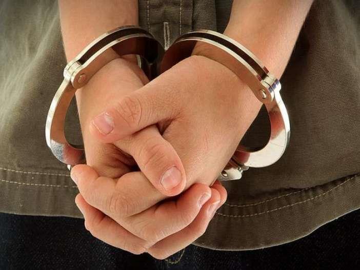 16ΧΡΟΝΗ ΔΙΑΡΡΗΚΤΗΣ