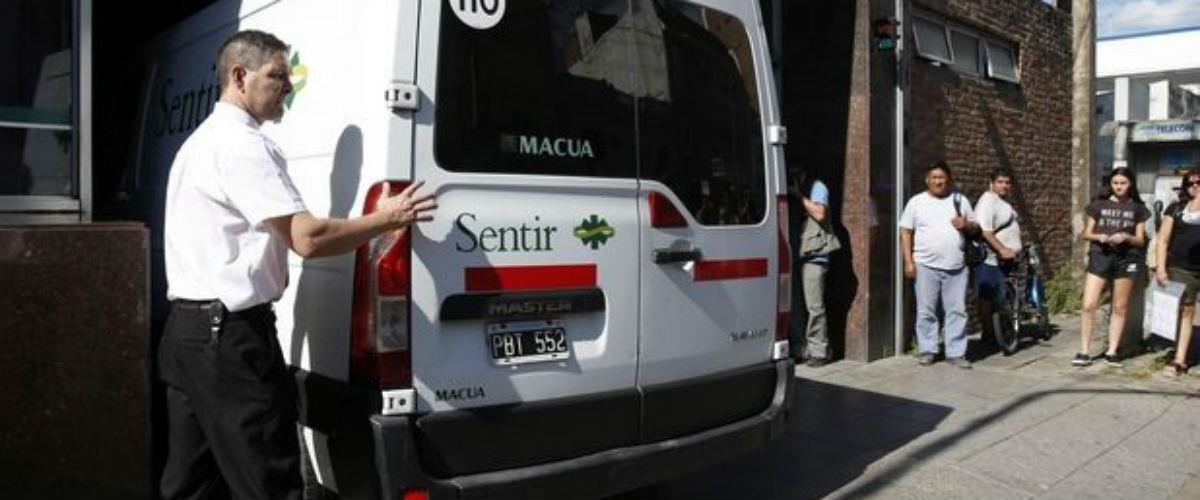 Την Κυριακή θα πραγματοποιηθεί η κηδεία του Εμιλιάνο Σάλα, αφού από τα ξημερώματα του Σαββάτου (16/2) η σορός του βρίσκεται